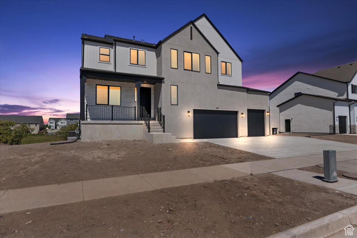 NORTH LAKE MEADOWS - Residential