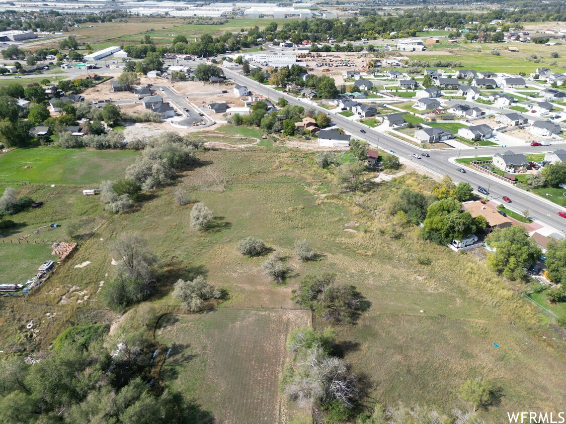 265 E Larsen Ln, Ogden, Utah image 1