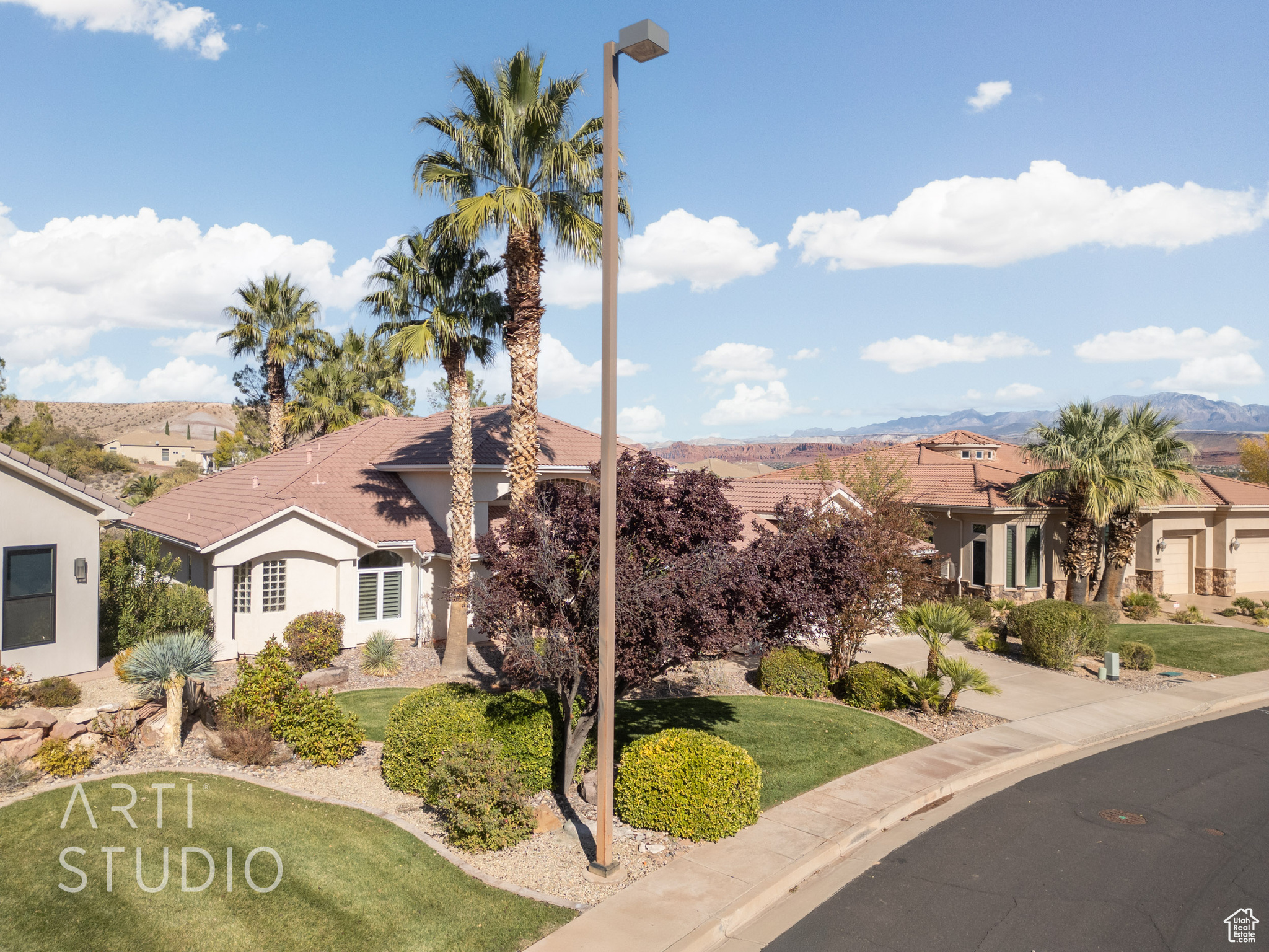 2698 W Canyon Ridge Rd Rd, Saint George, Utah image 3