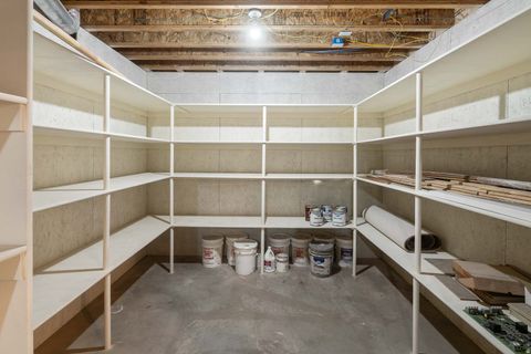 Tiny photo for 1997 W CRESCENT DR, Mapleton, UT 84664 (MLS # 2147849)