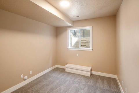 Tiny photo for 1997 W CRESCENT DR, Mapleton, UT 84664 (MLS # 2147849)