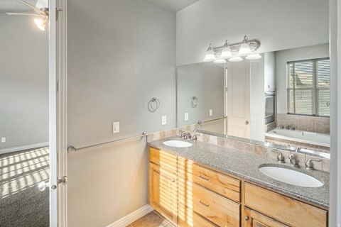 Tiny photo for 1997 W CRESCENT DR, Mapleton, UT 84664 (MLS # 2147849)