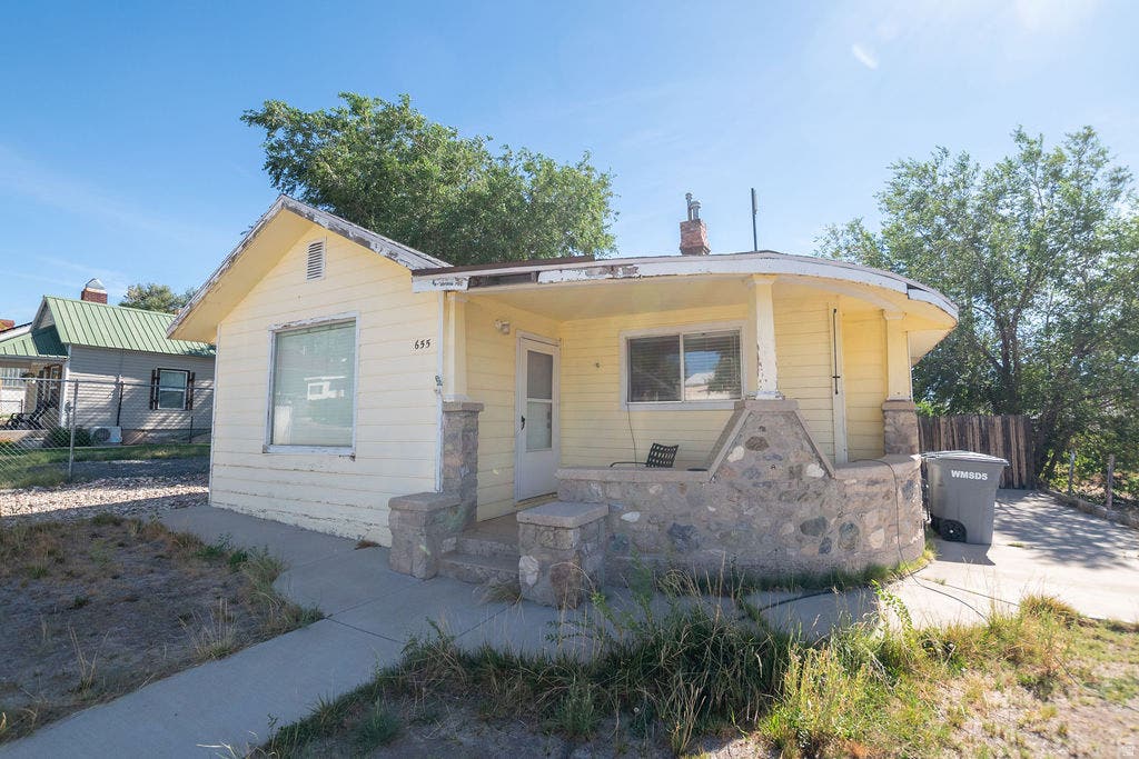 Photo of 655 S 500 W, Milford, UT 84751 (MLS # 2180729)