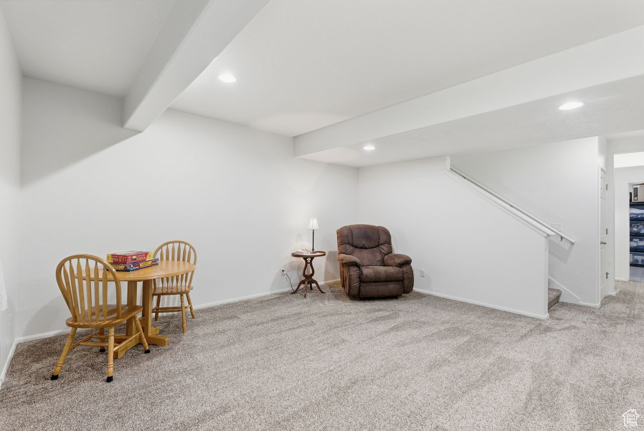 MAPLE HOLLOW -SUNCREST - Residential