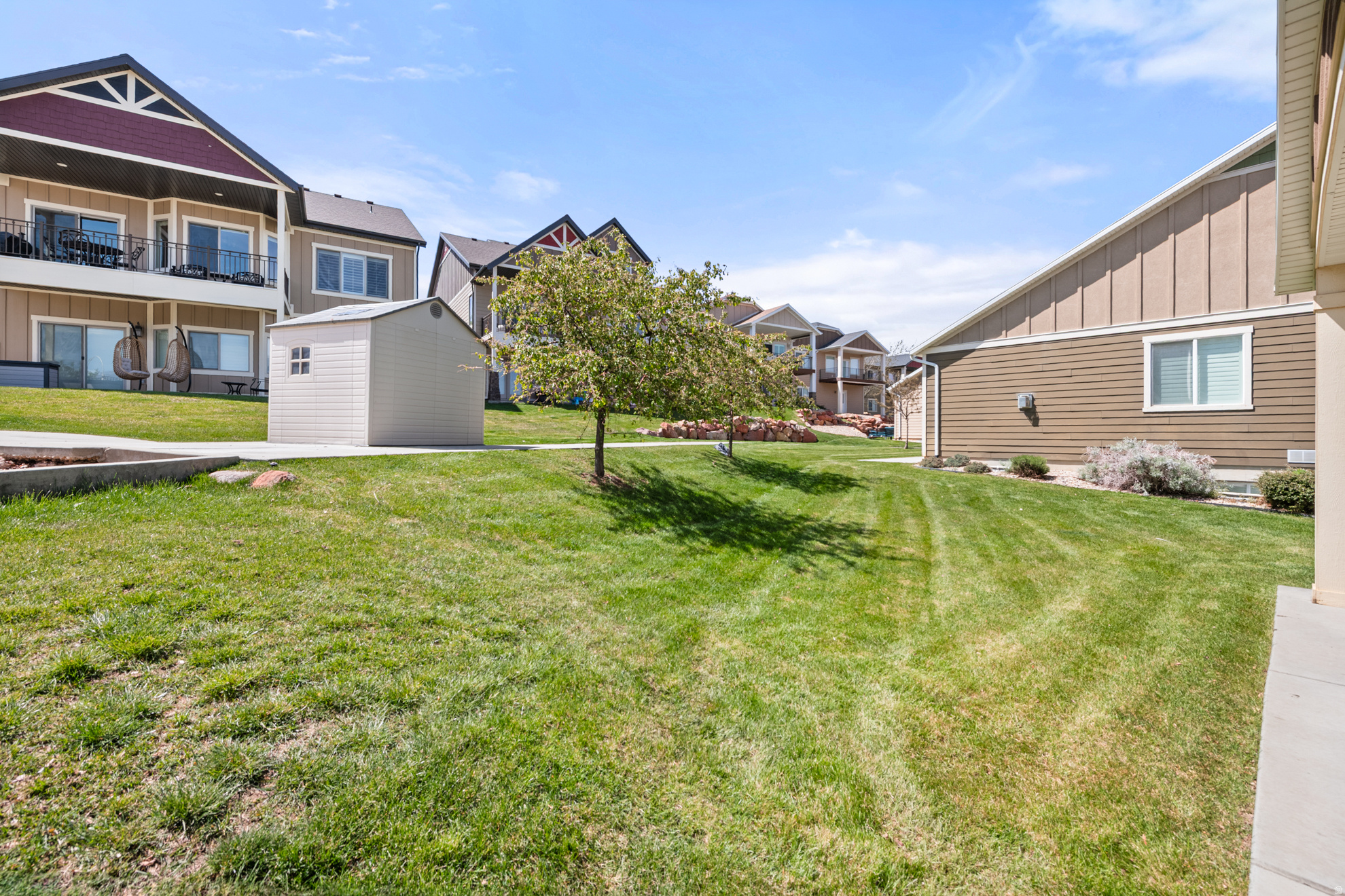 VILLAS @ BELLA VIDA - Residential