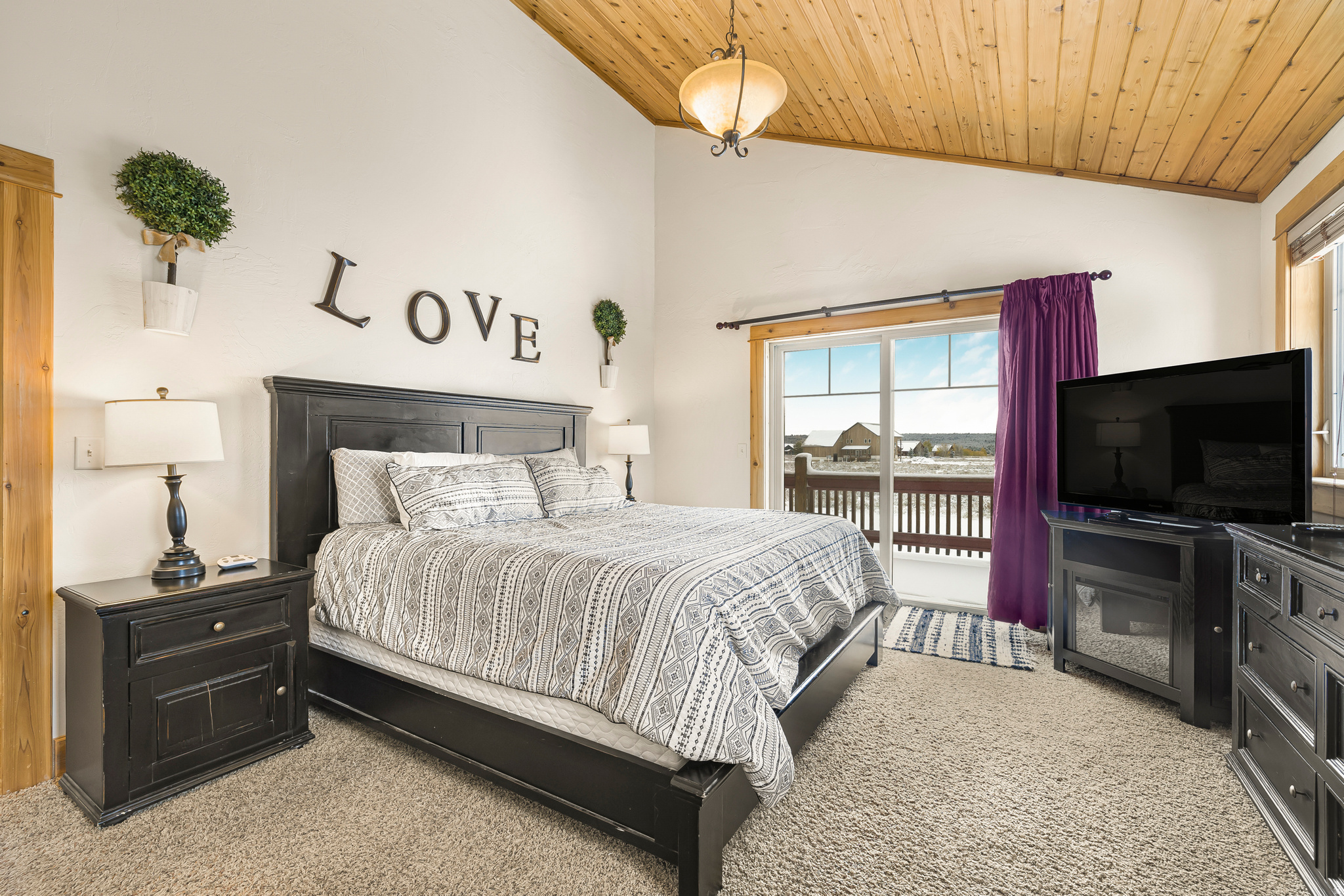 CENTENNIAL SHORES - Residential