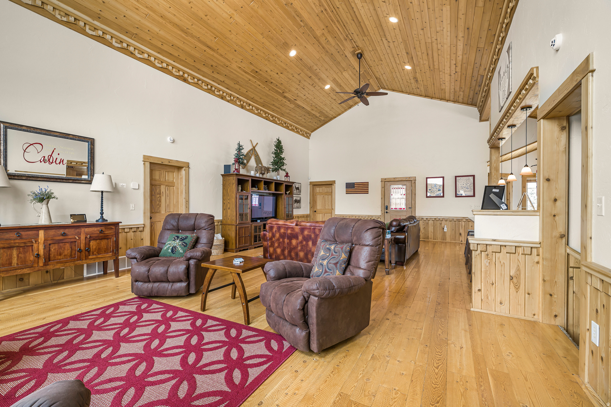 CENTENNIAL SHORES - Residential