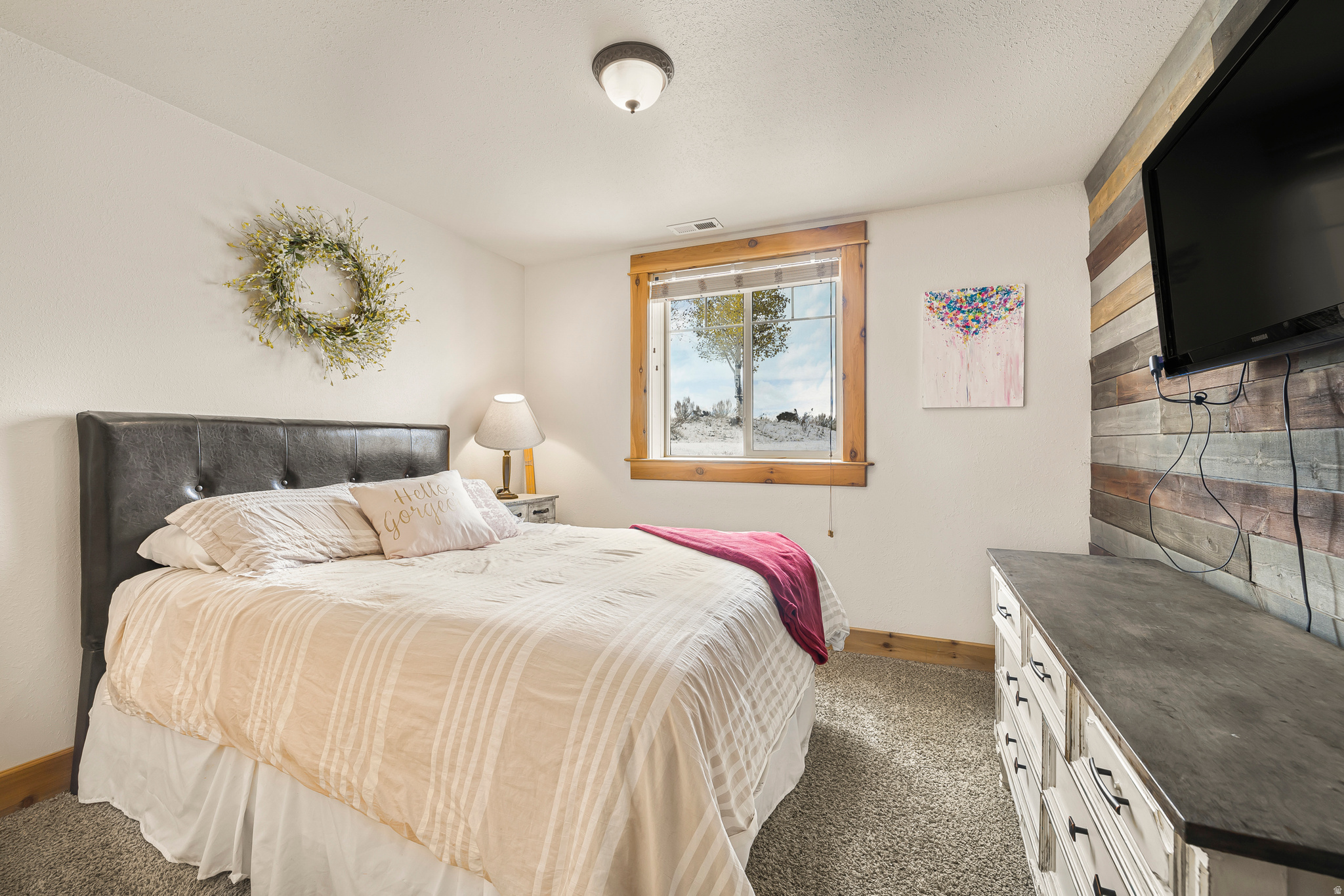 CENTENNIAL SHORES - Residential