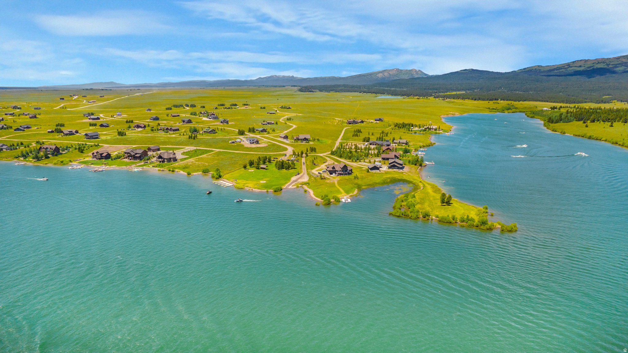 CENTENNIAL SHORES - Residential