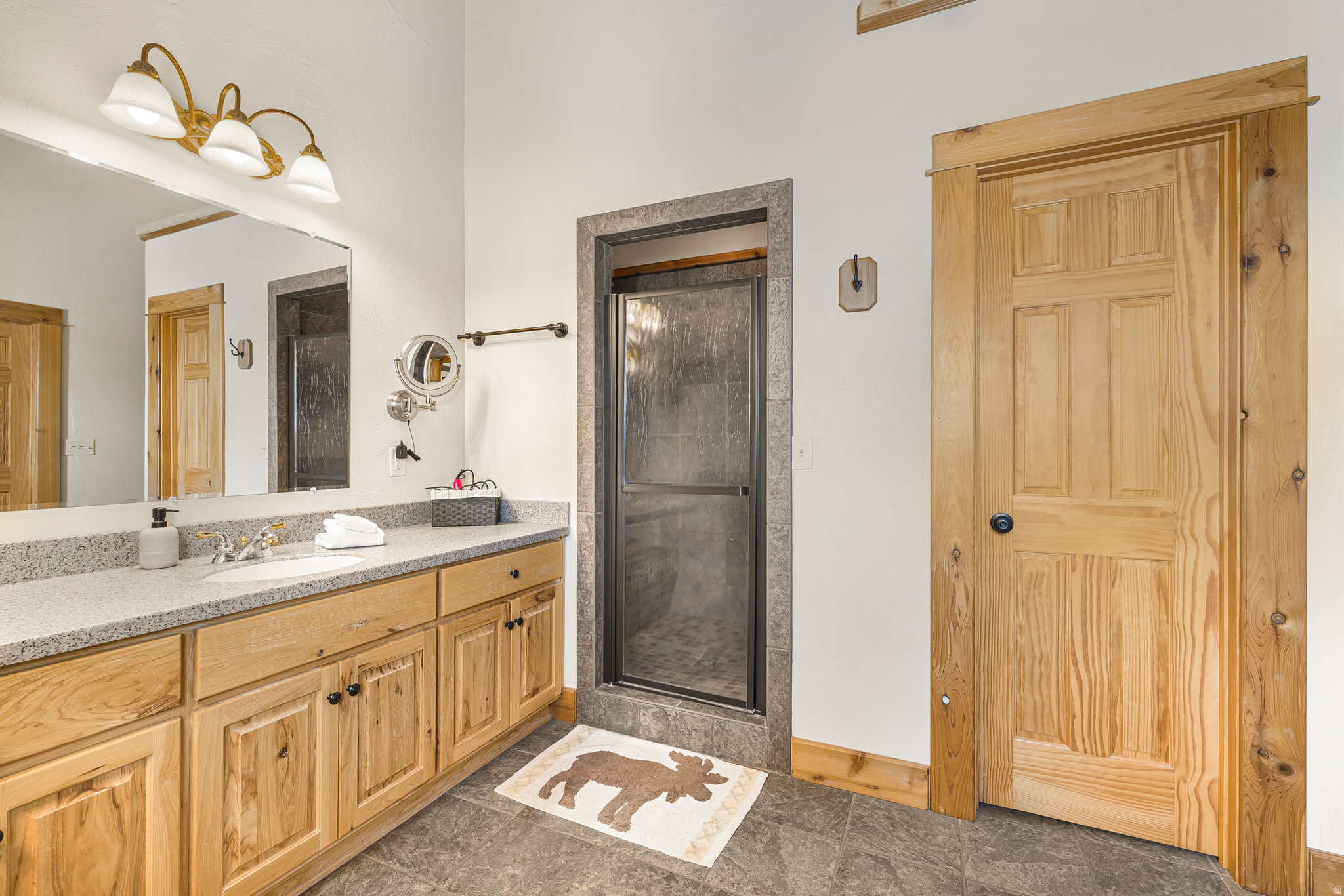 CENTENNIAL SHORES - Residential