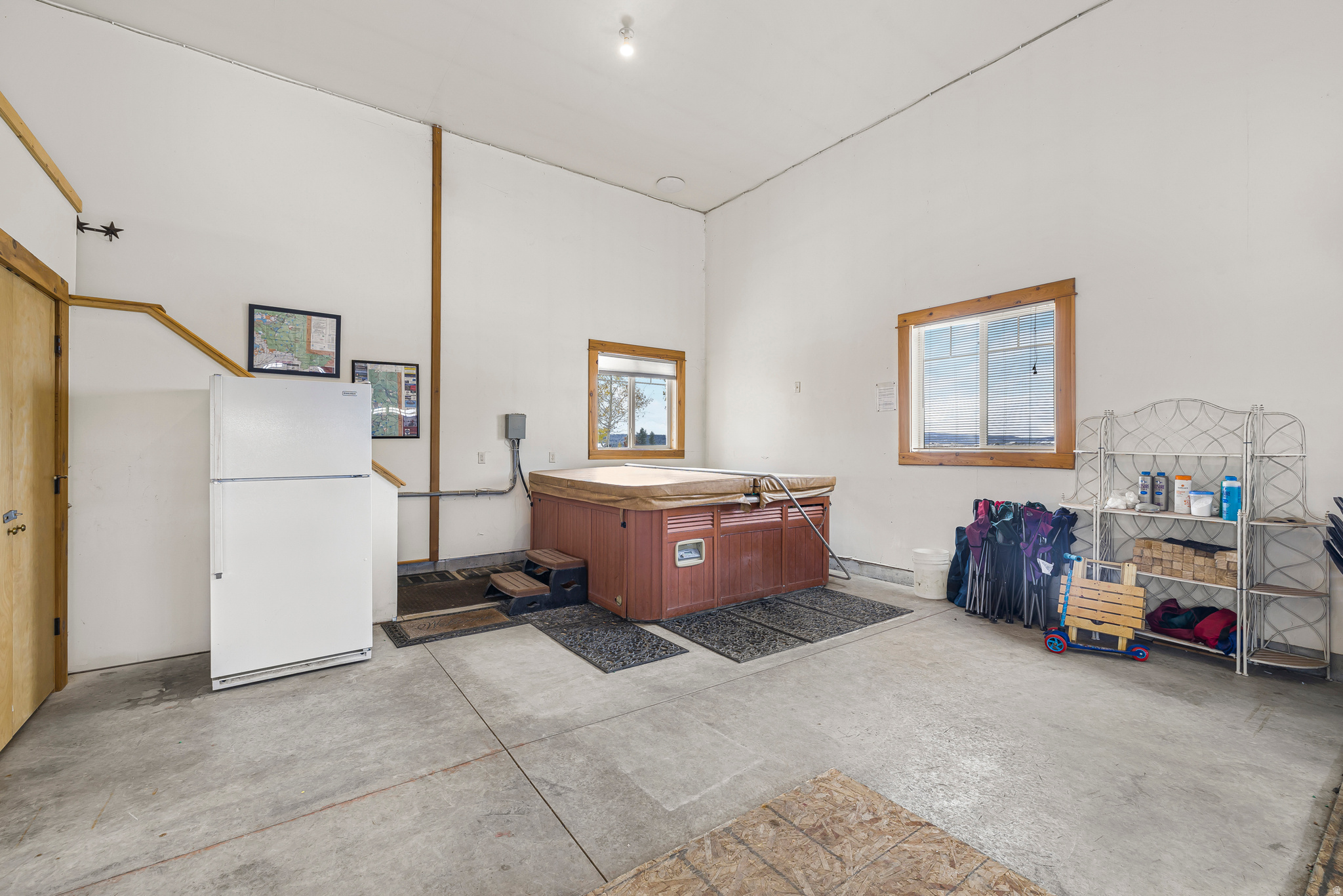 CENTENNIAL SHORES - Residential