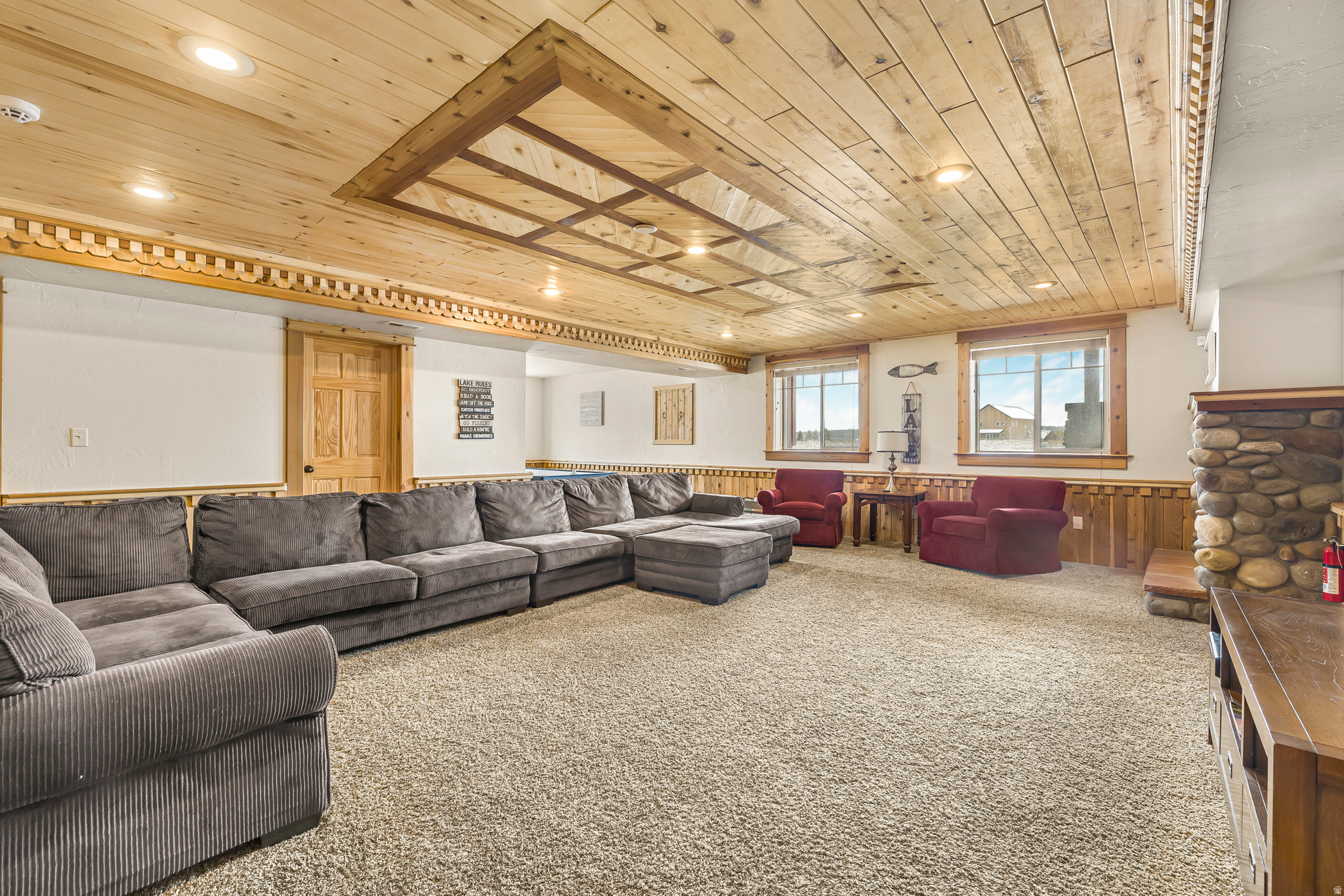 CENTENNIAL SHORES - Residential