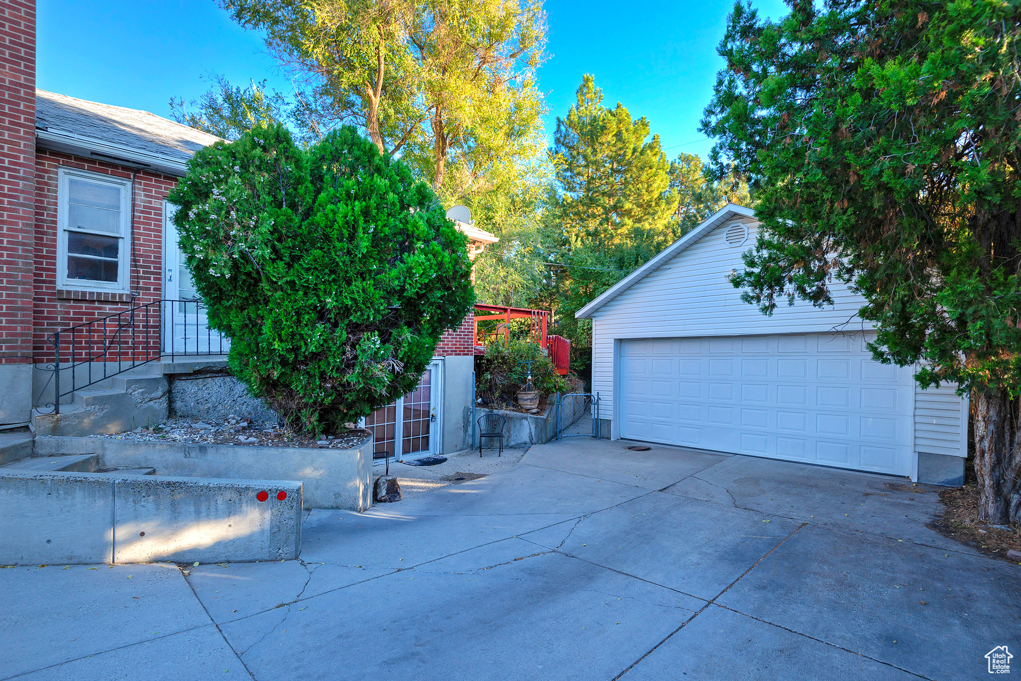 2236 E Vimont Ave, Salt Lake City, Utah image 3