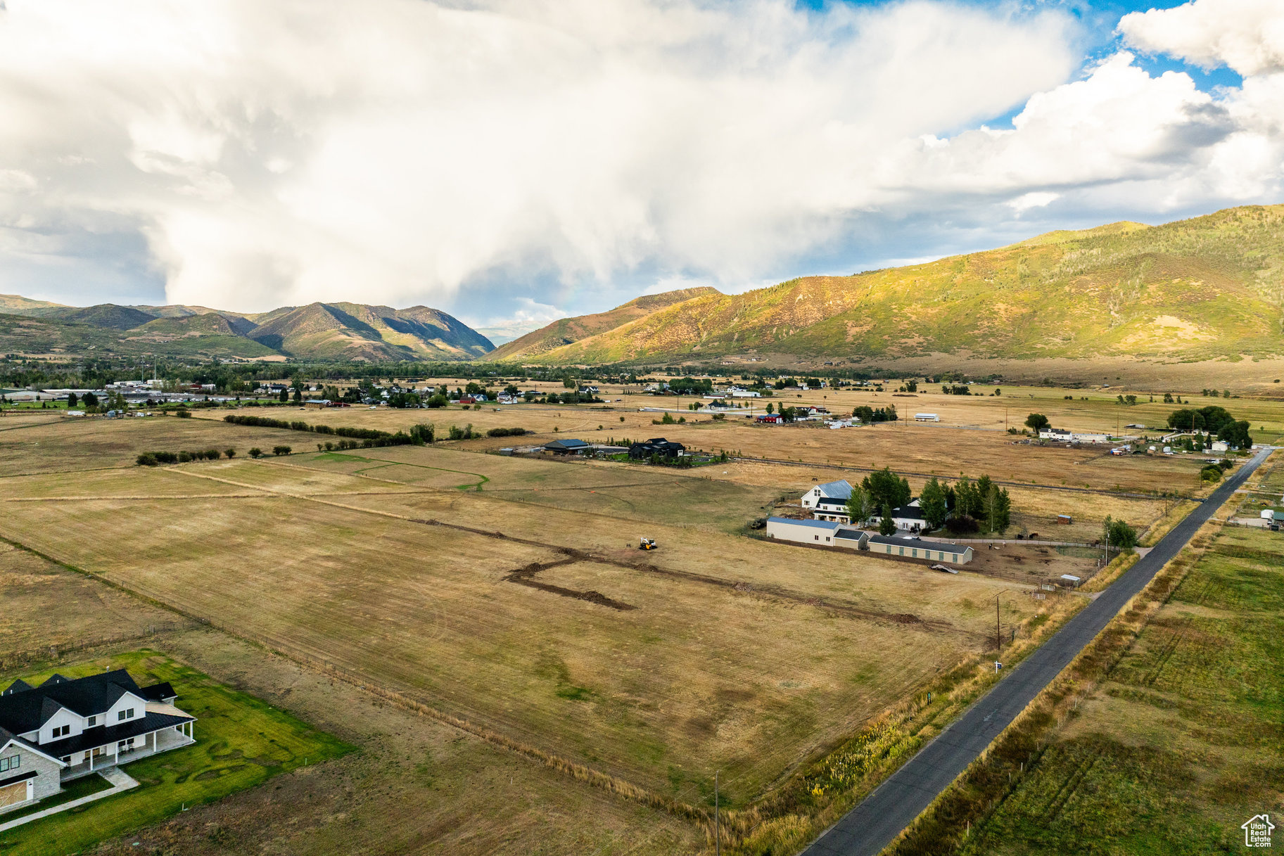 D-BAR SUBDIVISION - Land