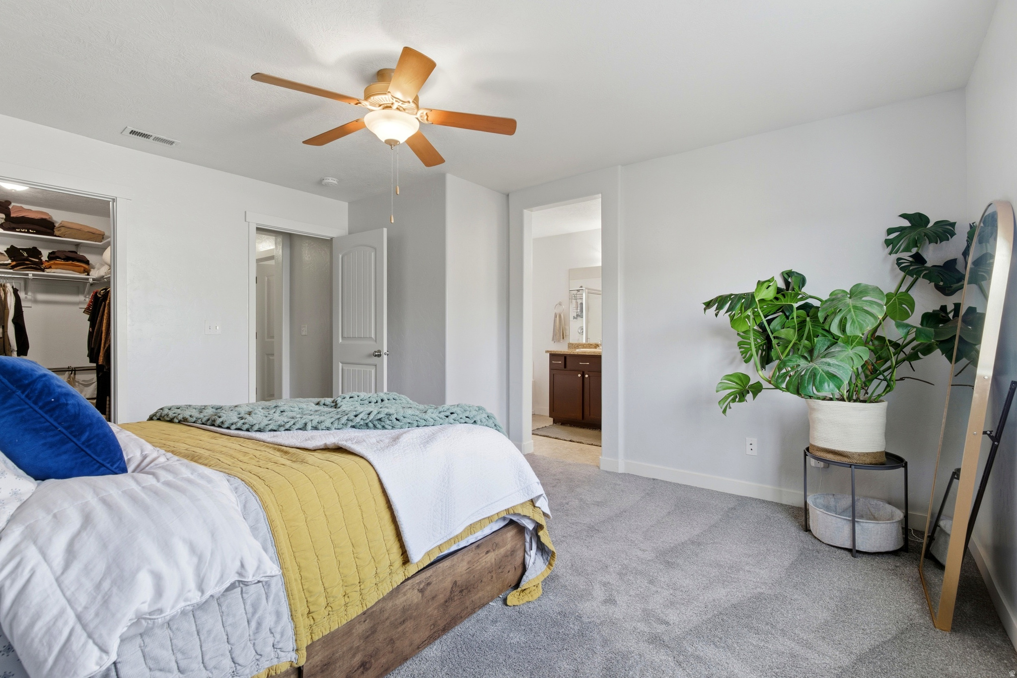 FOXBORO NORTH STONEHAVEN - Residential