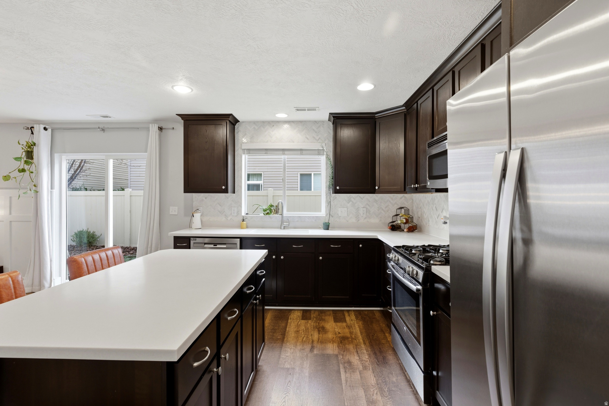 FOXBORO NORTH STONEHAVEN - Residential