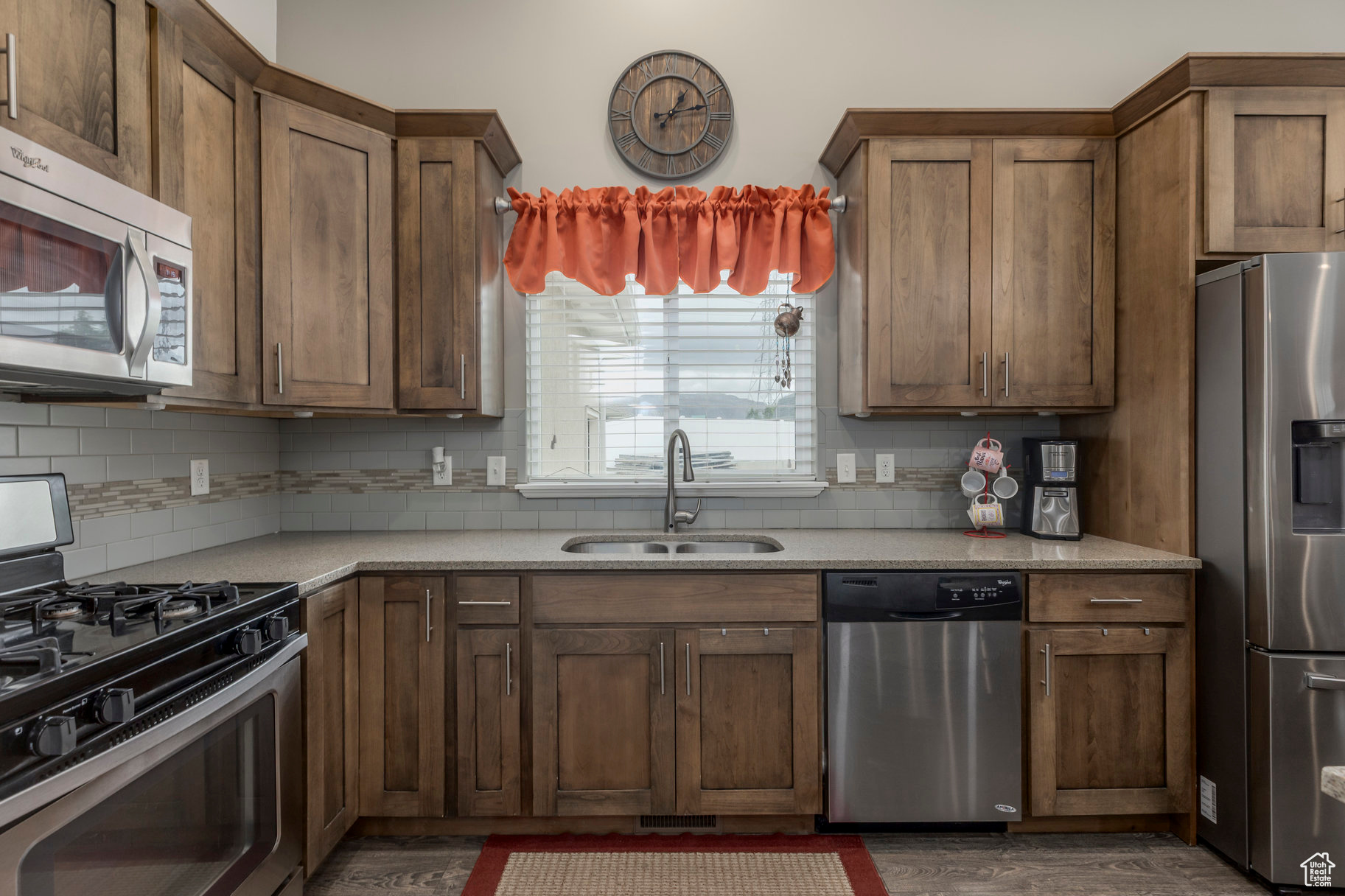 4916 W Blasting Cap Cir, Herriman, Utah image 2