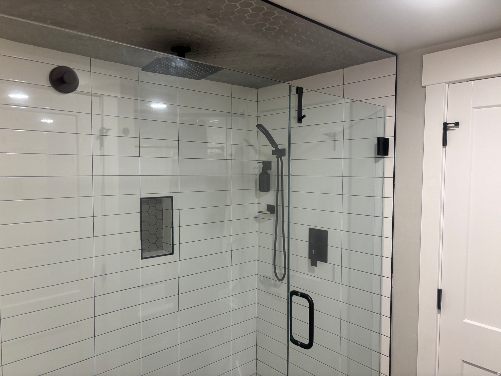 PENNEY AVENUE - Residential