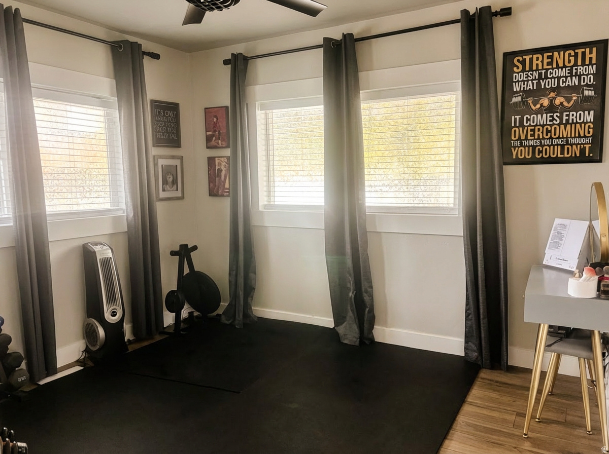 PENNEY AVENUE - Residential