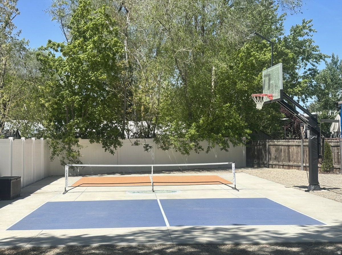 PENNEY AVENUE - Residential