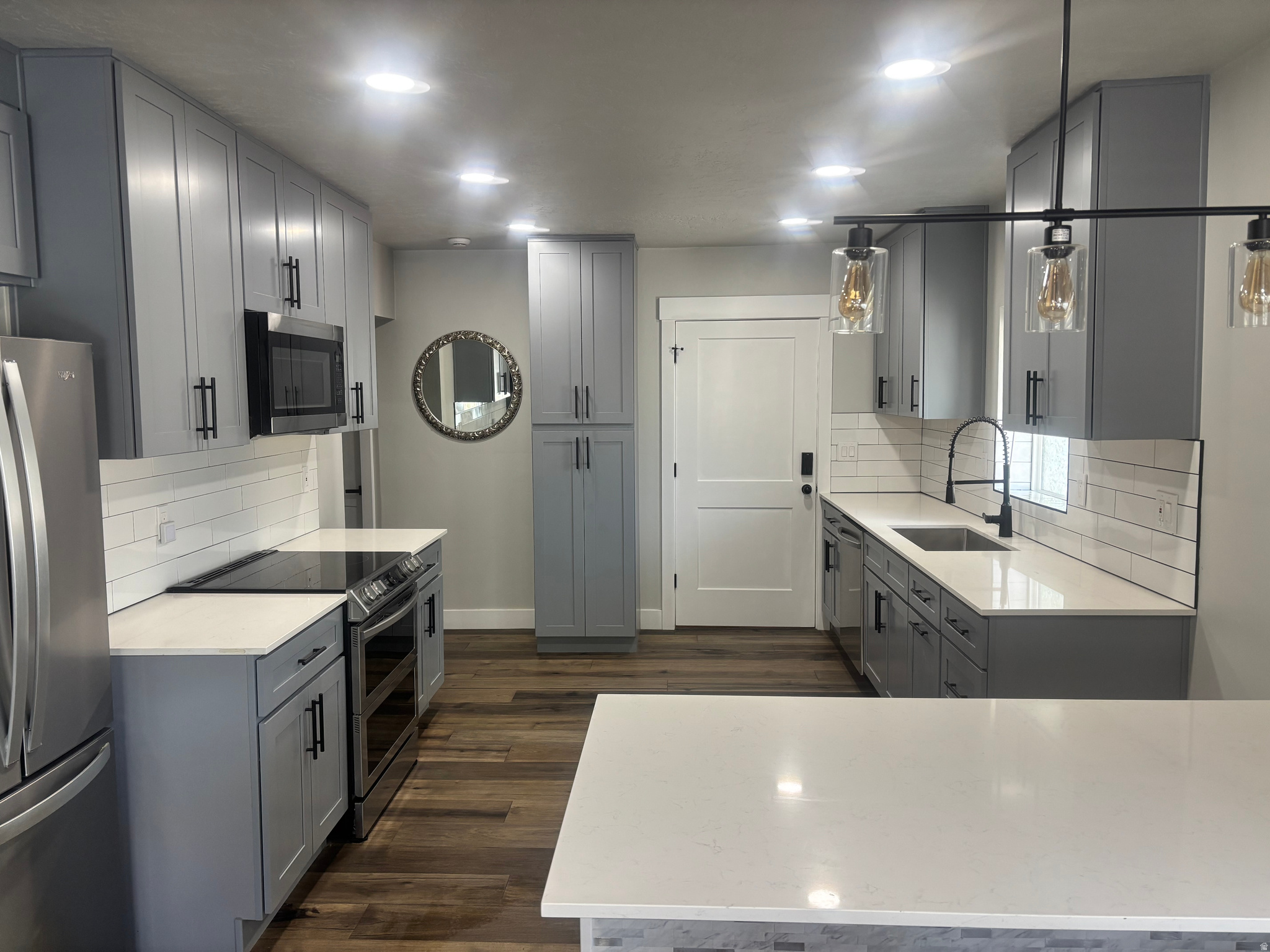 PENNEY AVENUE - Residential