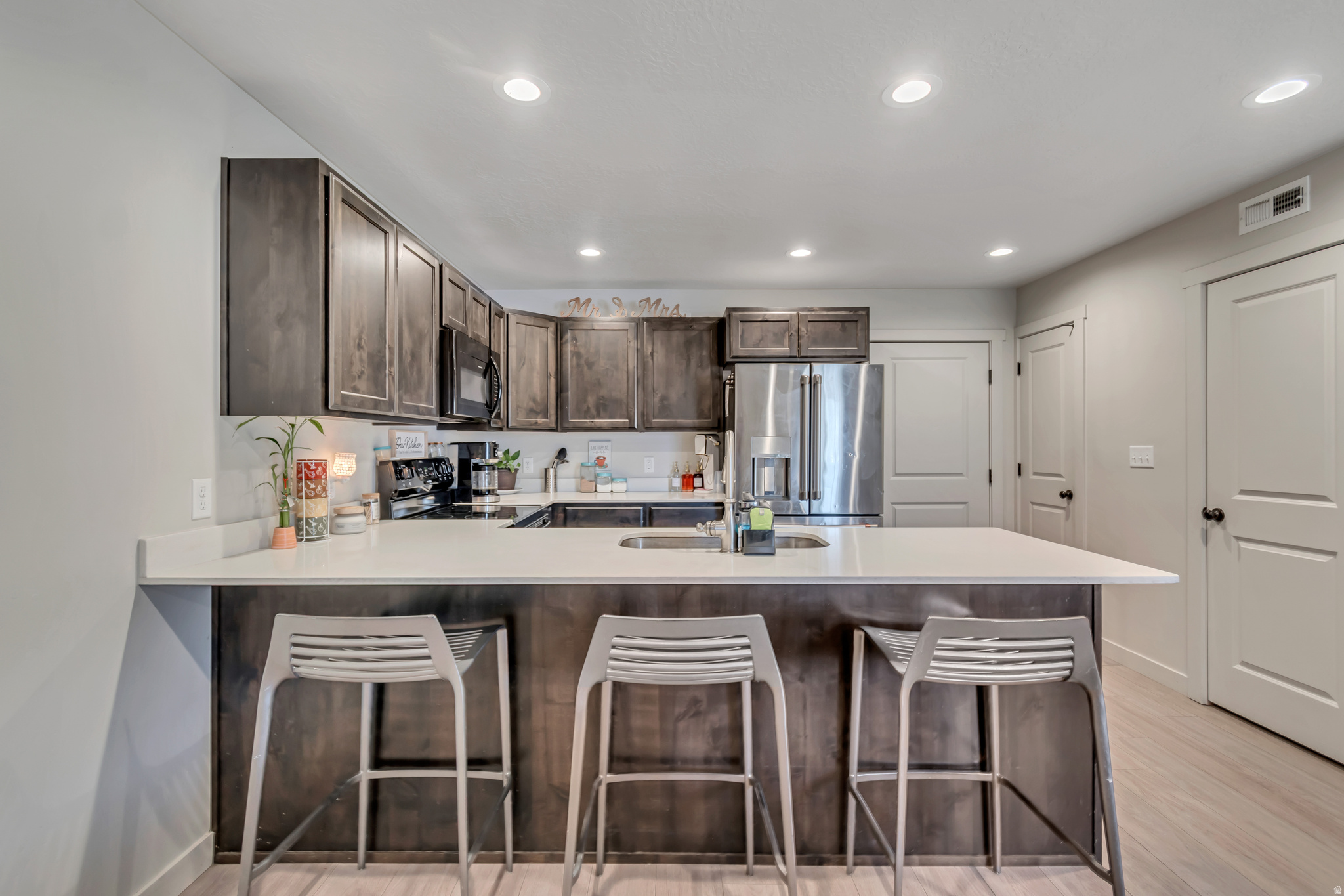 VILLAGES AT ARROWHEAD PARK - Residential