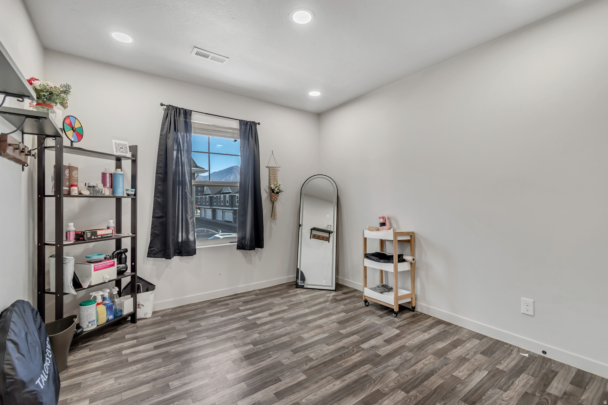 VILLAGES AT ARROWHEAD PARK - Residential