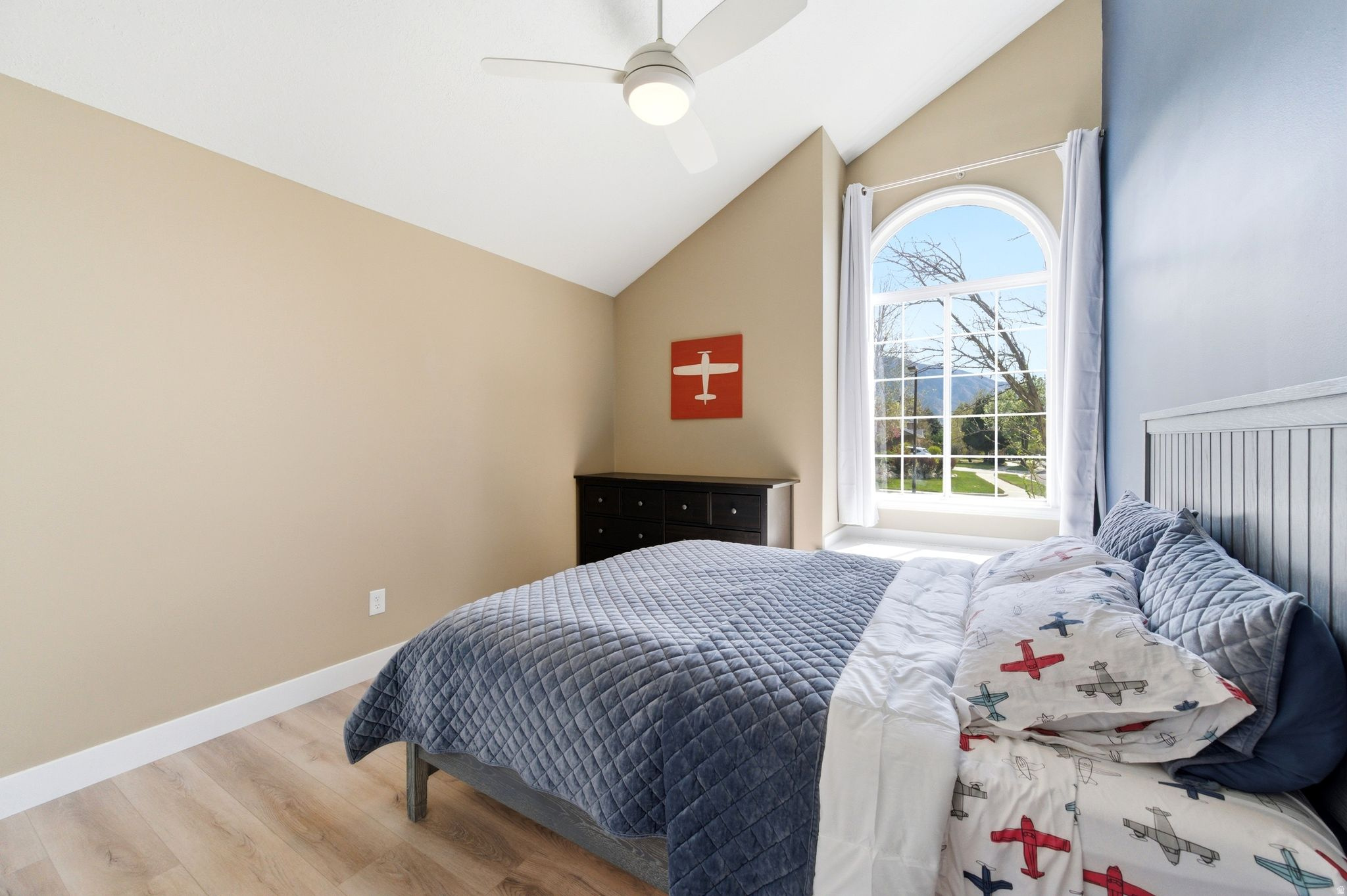 SUNSET RIDGE - Residential