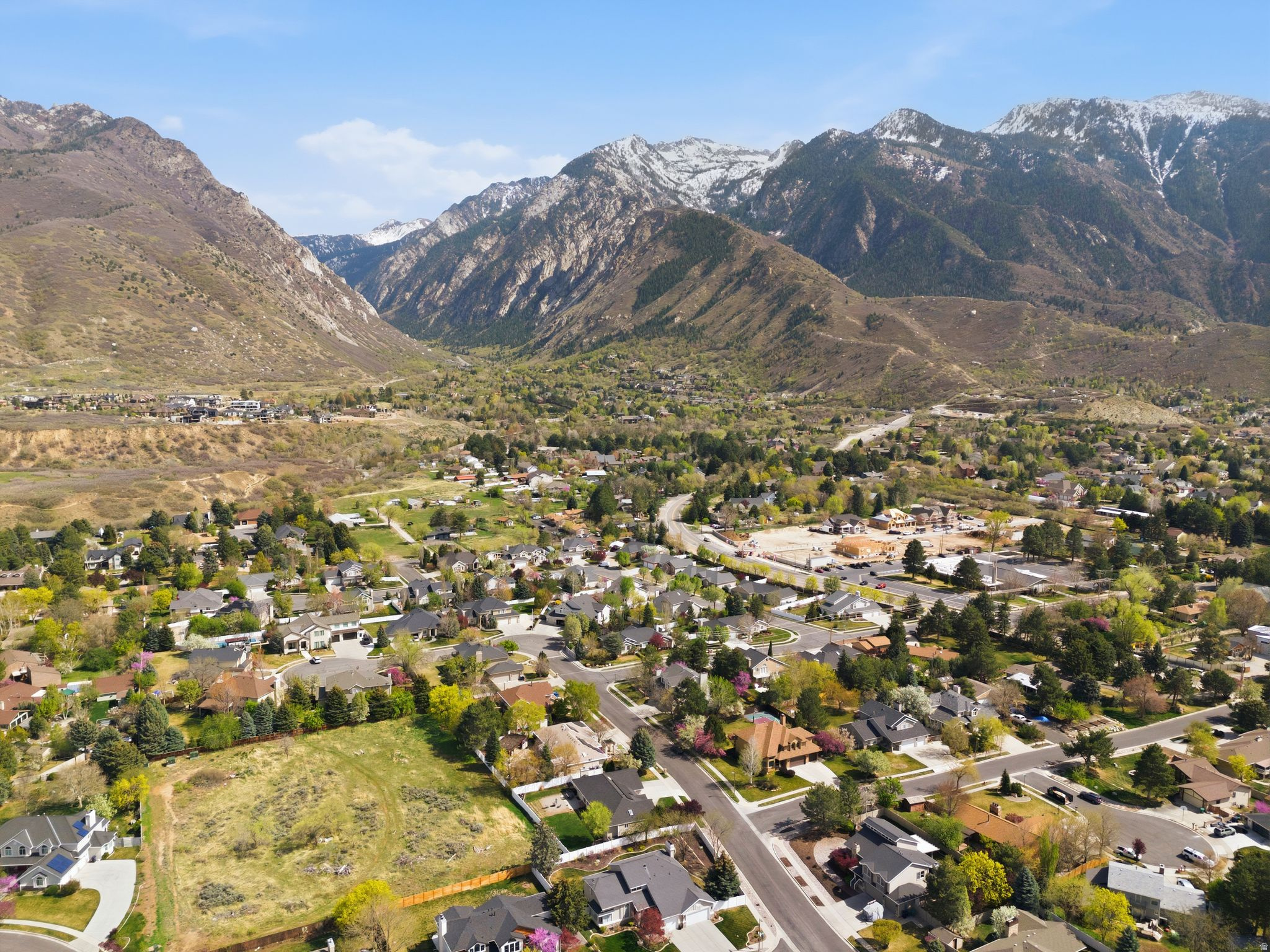 SUNSET RIDGE - Residential