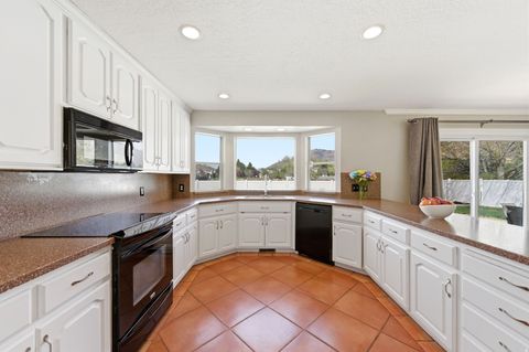 Tiny photo for 3061 E KSEL DR S, Sandy, UT 84092 (MLS # 2150685)