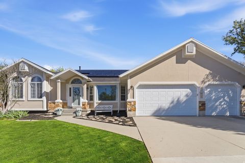 Tiny photo for 3061 E KSEL DR S, Sandy, UT 84092 (MLS # 2150685)
