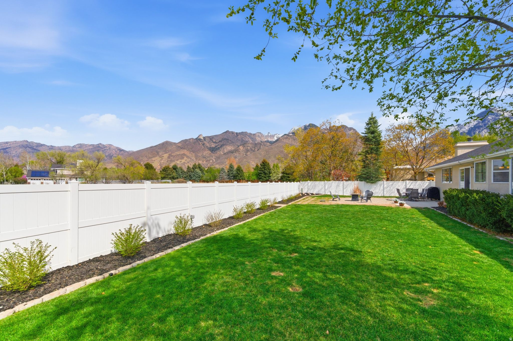 SUNSET RIDGE - Residential