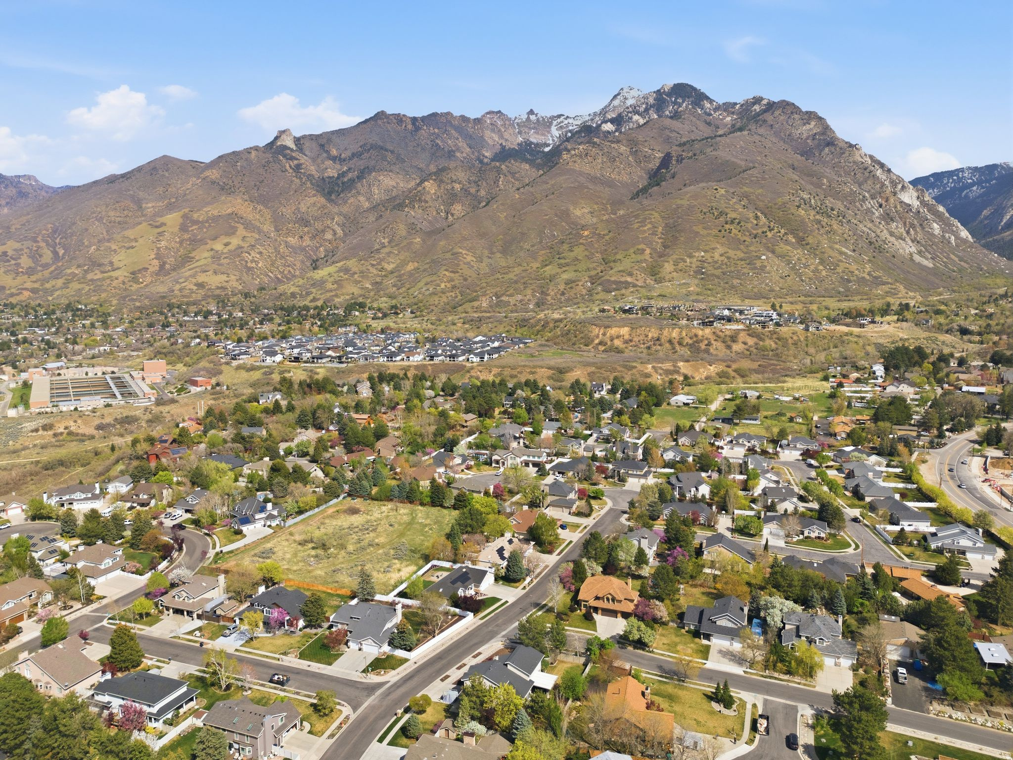 SUNSET RIDGE - Residential