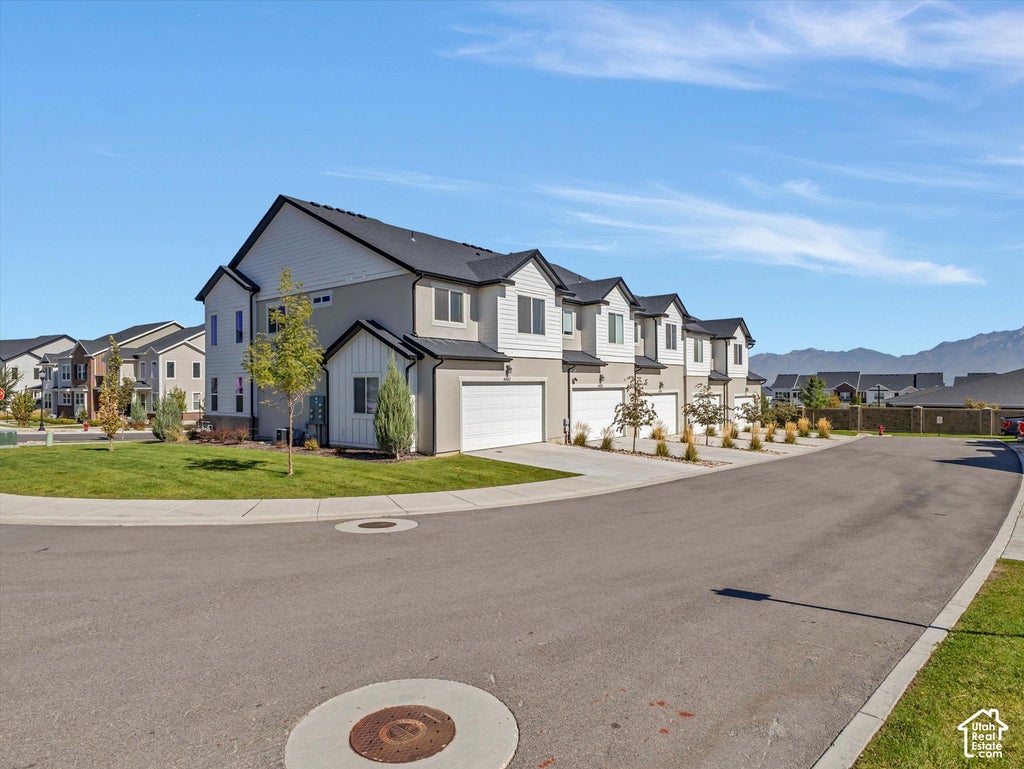 Photo of 4467 W WATCHMEN WAY, Herriman, UT 84096 (MLS # 2188710)