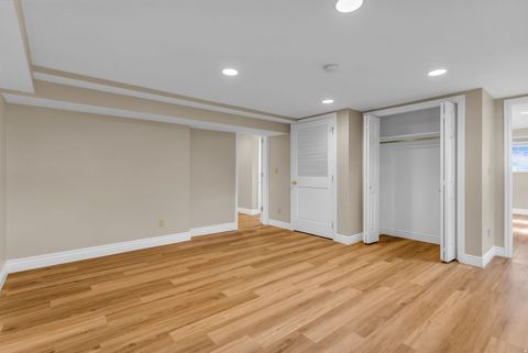 Tiny photo for 517 E HOLSTEIN WAY S, Murray, UT 84107 (MLS # 2134582)