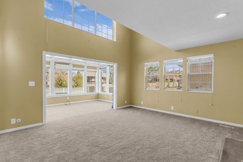Tiny photo for 517 E HOLSTEIN WAY S, Murray, UT 84107 (MLS # 2134582)