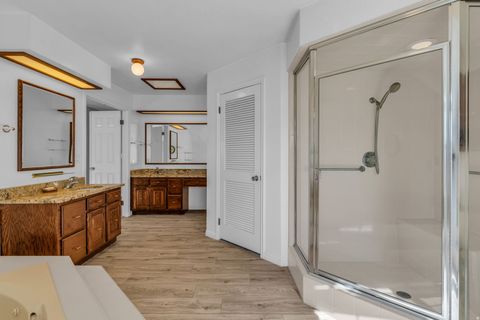 Tiny photo for 517 E HOLSTEIN WAY S, Murray, UT 84107 (MLS # 2134582)