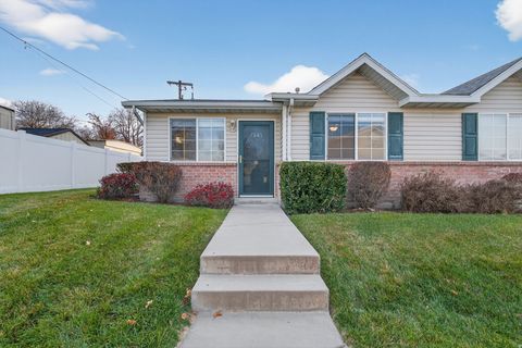 Photo of 1506 W 3255 S #4D, West Valley City, UT 84119 (MLS # 2125870)