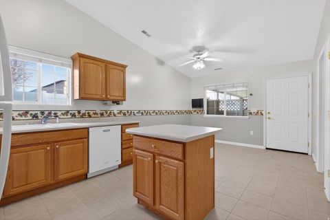 Tiny photo for 1506 W 3255 S #4D, West Valley City, UT 84119 (MLS # 2125870)