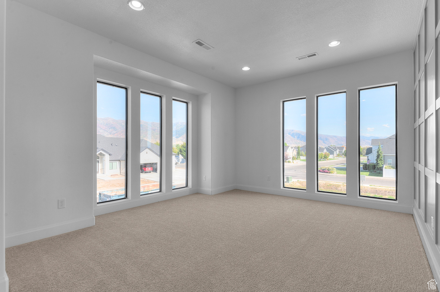 PINTAIL ESTATES 9 - Residential