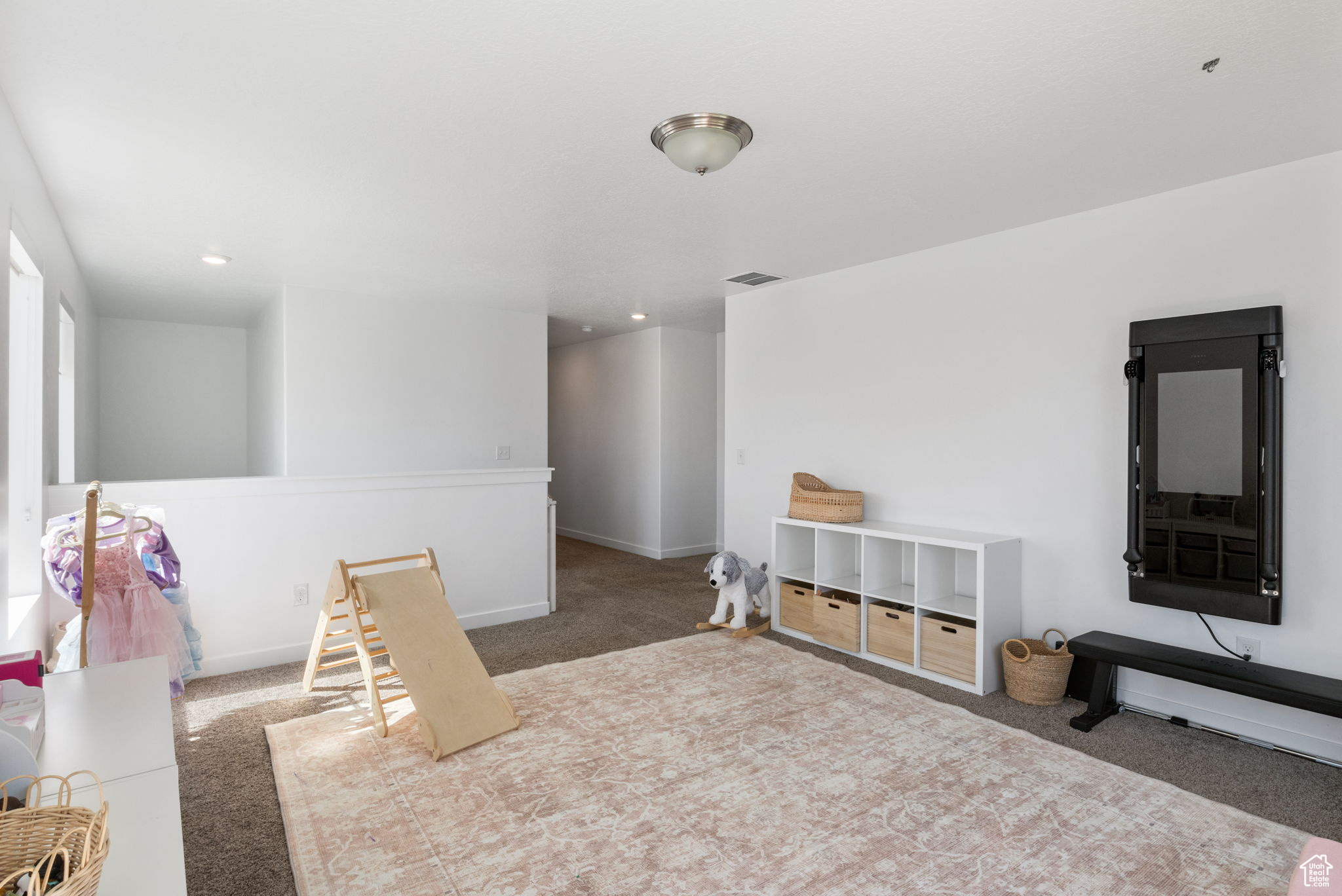 SPRING RANCH - Residential