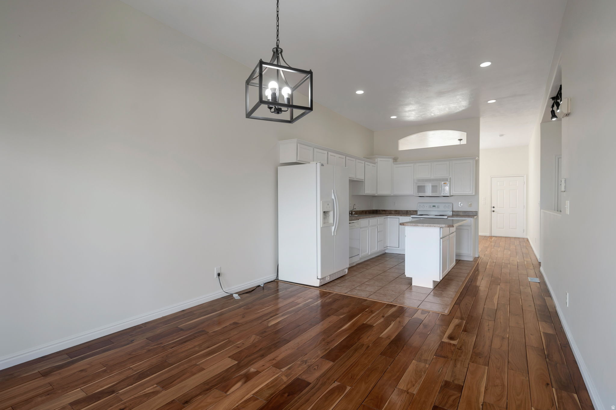 SOUTH MOUNTAIN - Residential