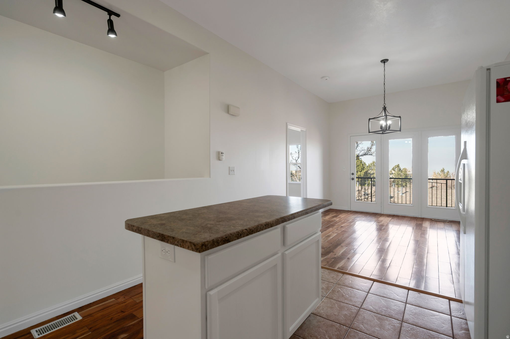 SOUTH MOUNTAIN - Residential