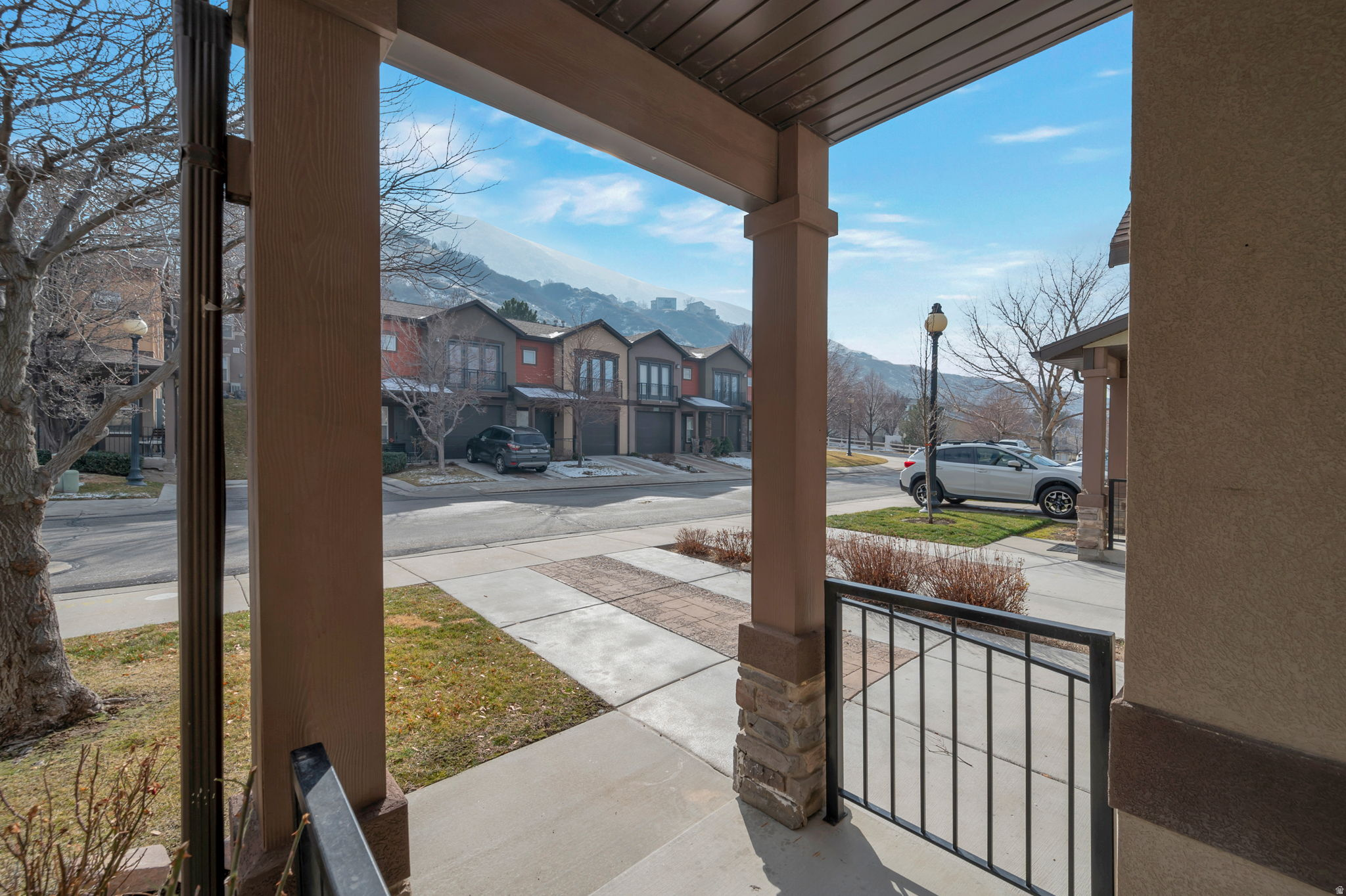 SOUTH MOUNTAIN - Residential