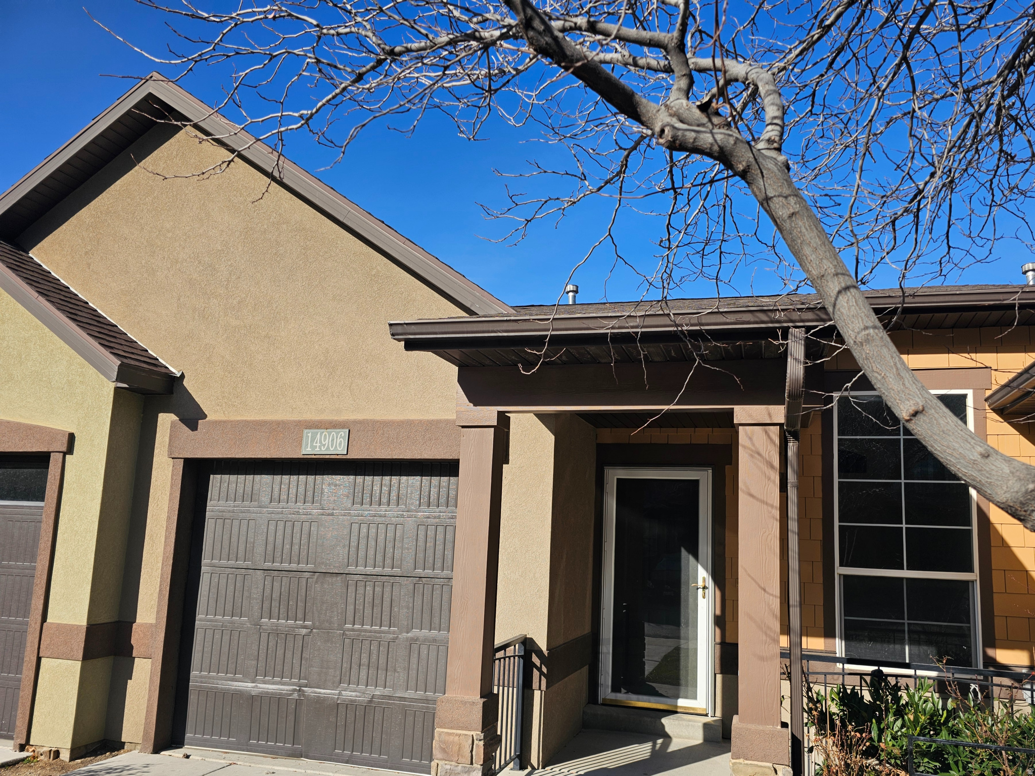 SOUTH MOUNTAIN - Residential