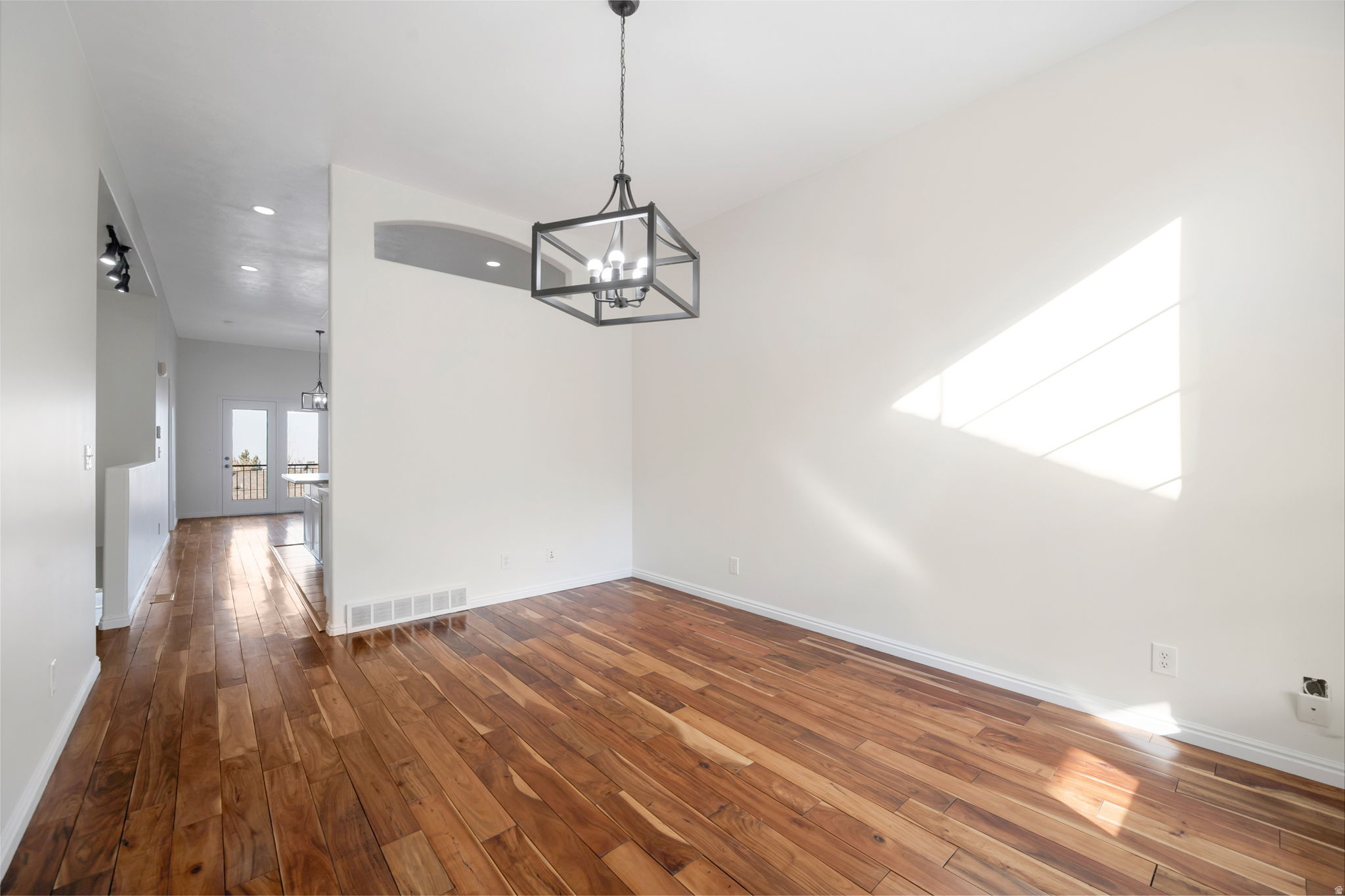 SOUTH MOUNTAIN - Residential