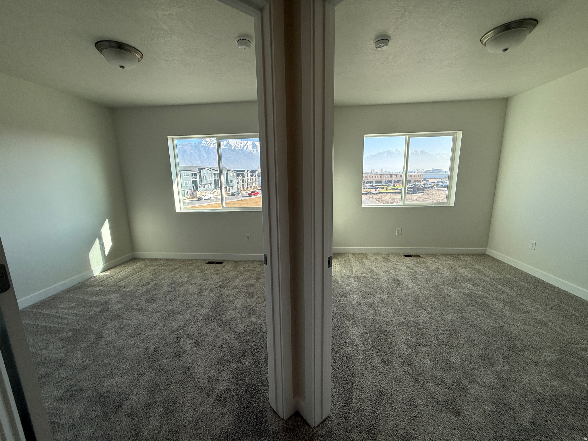 MEADOWBROOK - Residential