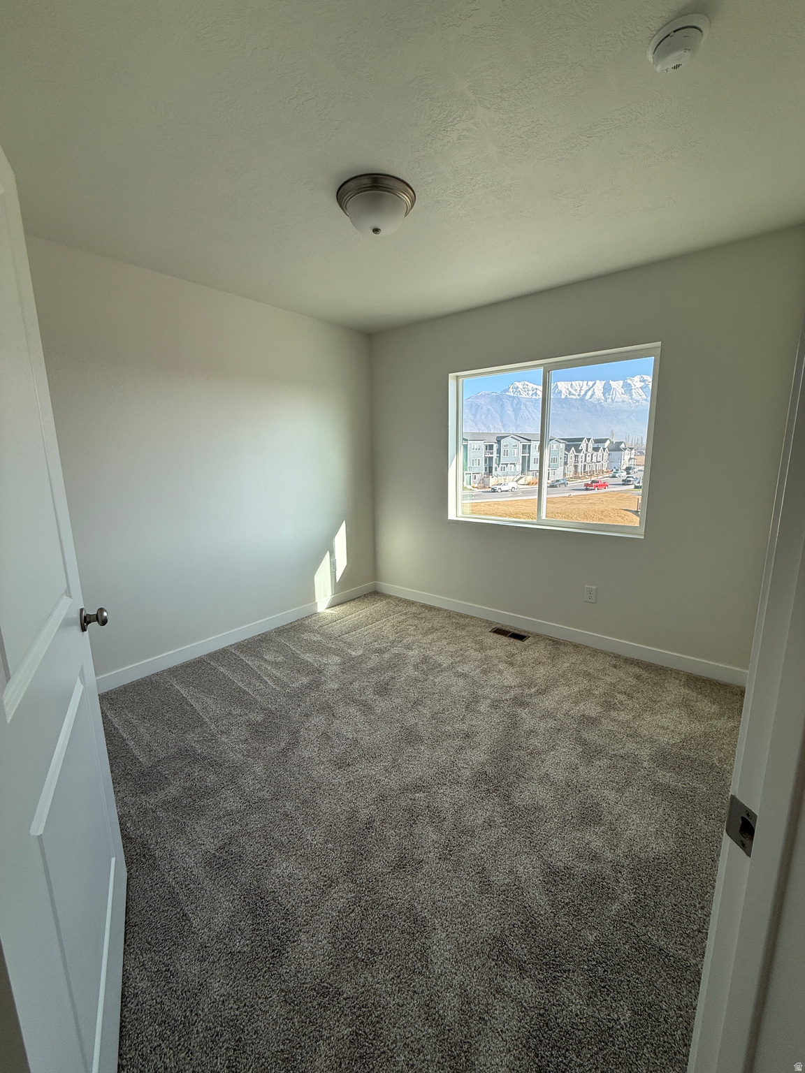 MEADOWBROOK - Residential