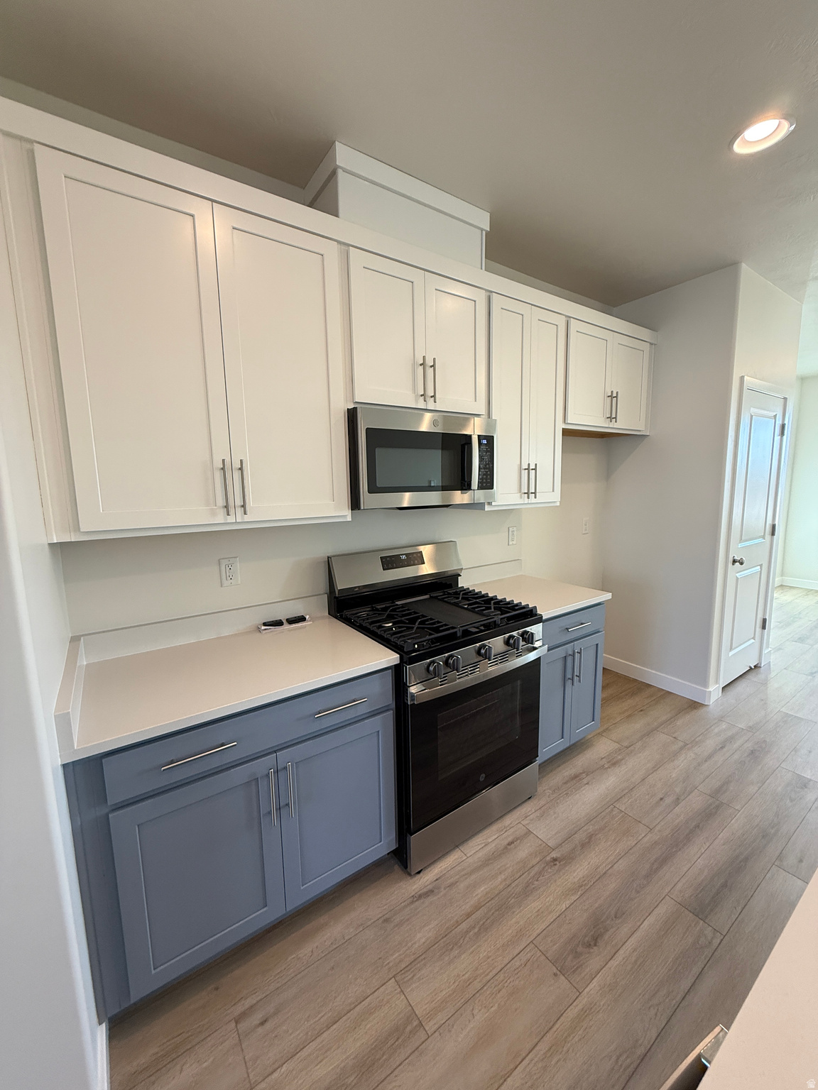 MEADOWBROOK - Residential