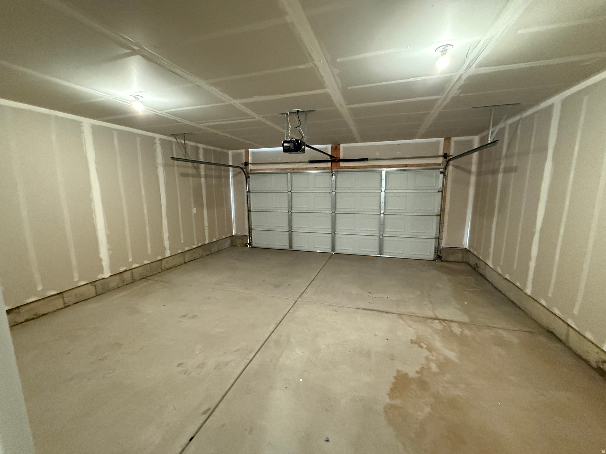 MEADOWBROOK - Residential